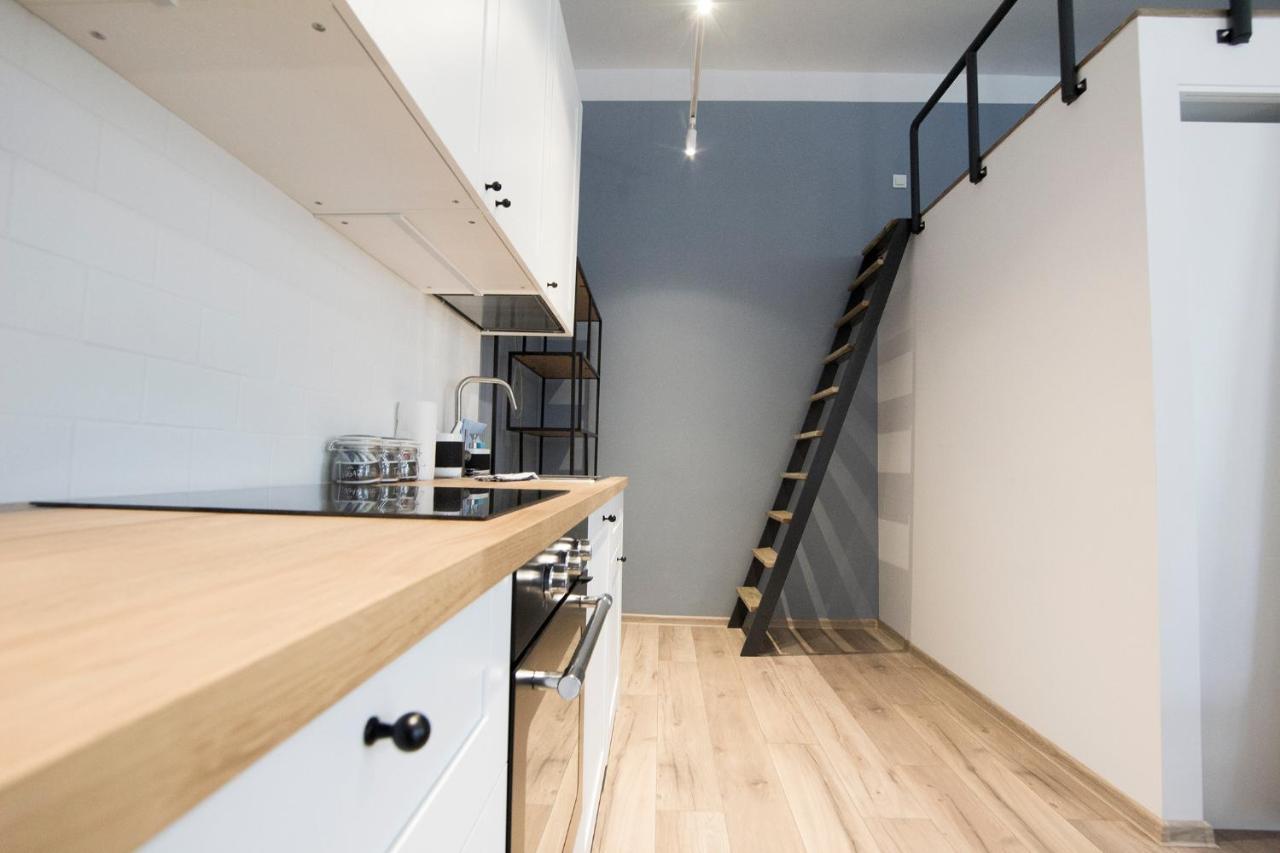 Panoramic Terrace, Family-friendly, 1min To Square Apartment